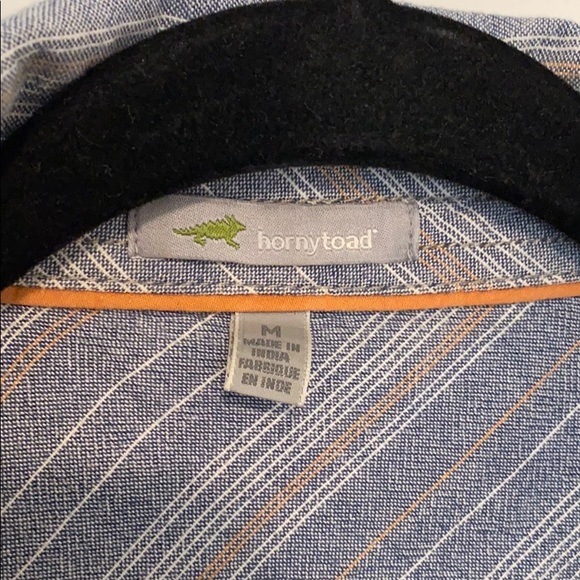 Toad&Co Button Down Short Sleeve Shirt - Picture 3 of 5